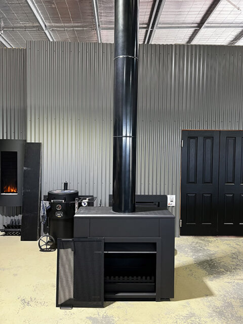 Jetmaster 700 Universal Fireplace Freestanding | HP Fire